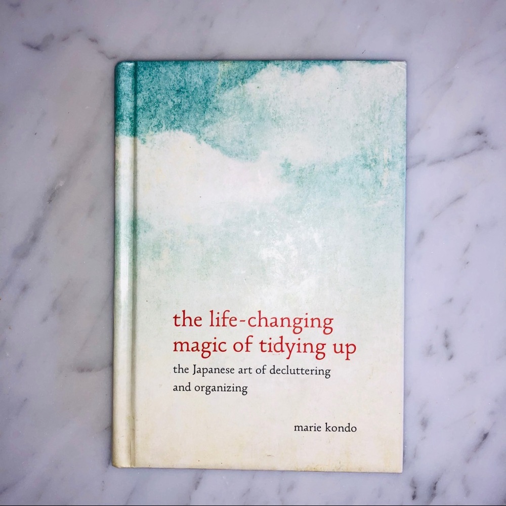 BOOK BY MARIE KONDO